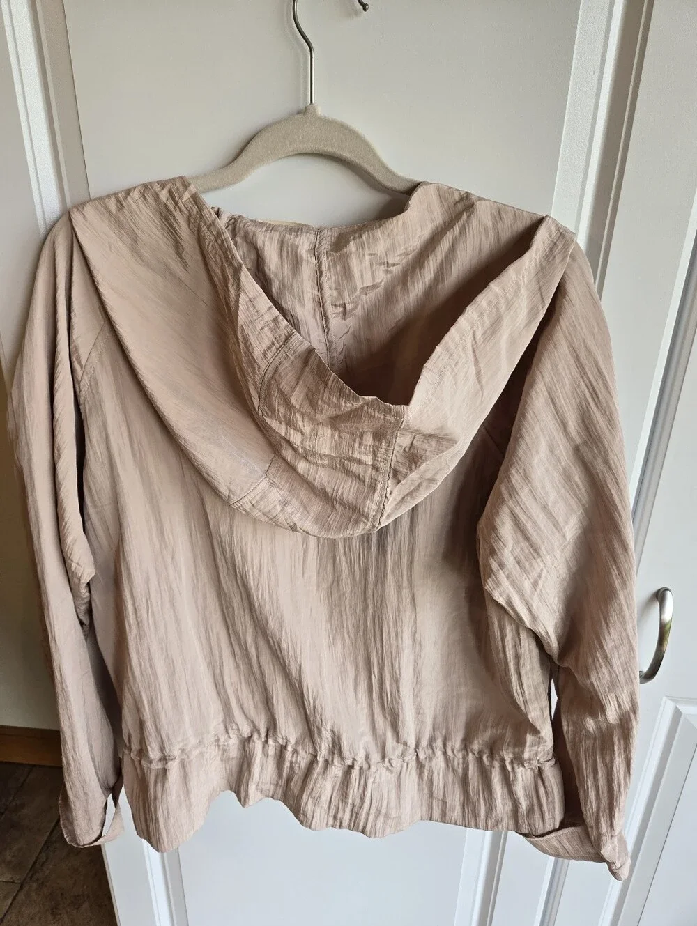 Women's Light Pink Hooded Jacket